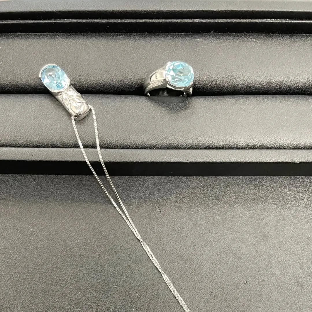 朝晩はまだ少し肌寒いですが